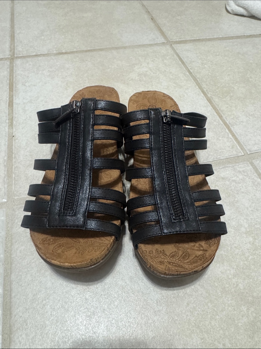 BearPaw Black Strappy Front-Zip Slide Sabrina Sandals